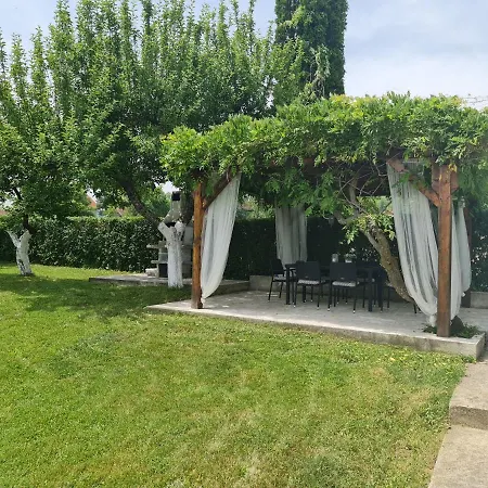 House Wisteria Villa Rakovica Exterior photo