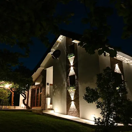 House Wisteria Villa Rakovica Exterior photo